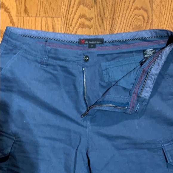 Blue Shorts Size 34 - Picture 2 of 5